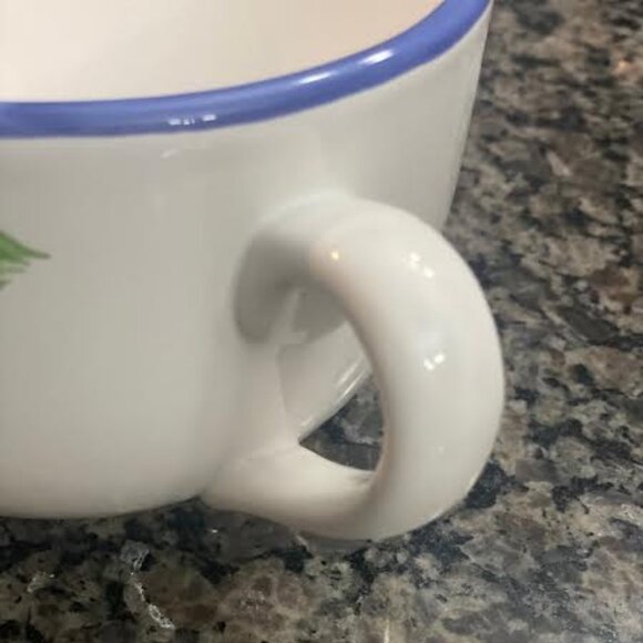 Vintage Rio Stetson Mugs: Red Apple & Green Leaf Design - Picture 7 of 12